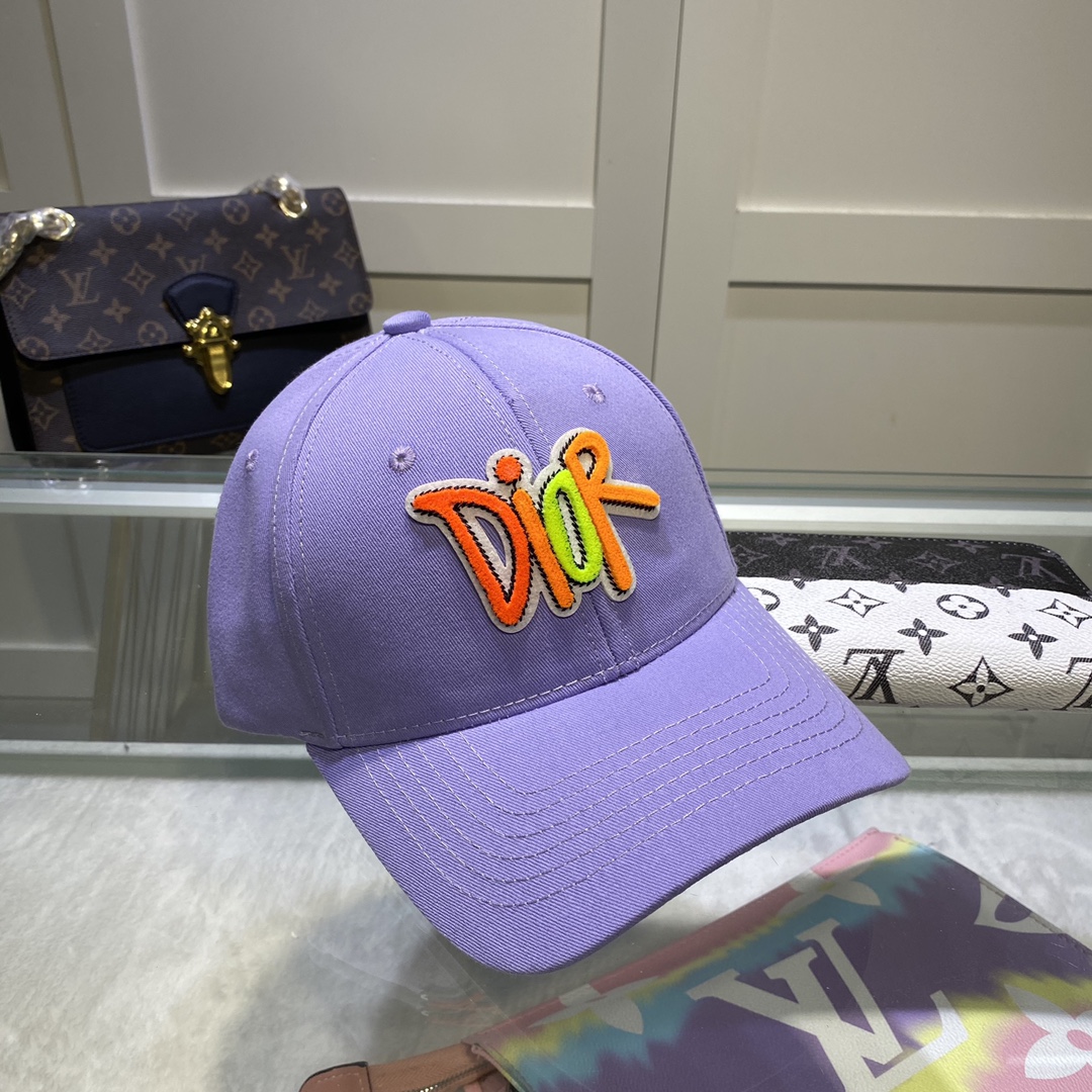 dior nike cap